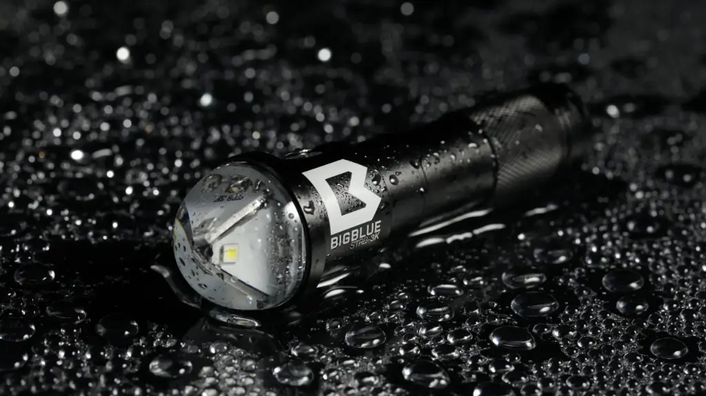 Bigblue 3600 lumens Strobe Light